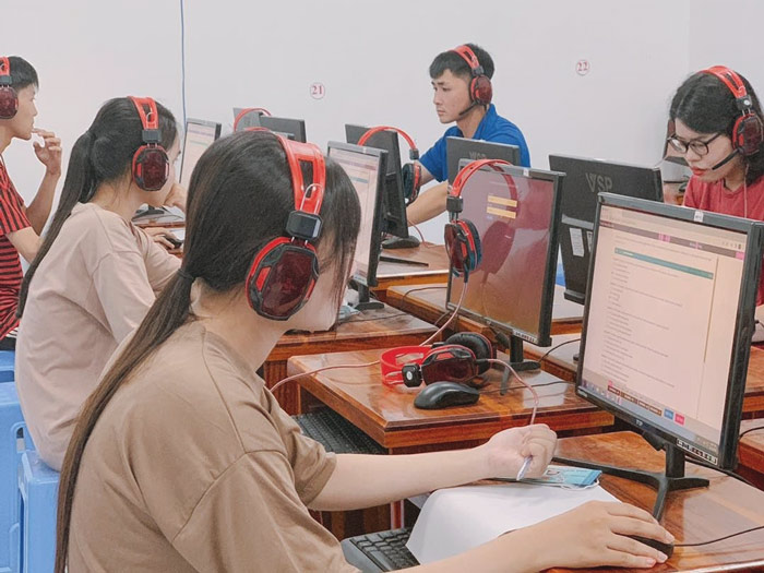 Hướng dẫn thi A2 B1 B2 online, web thi thử VSTEP miễn phí