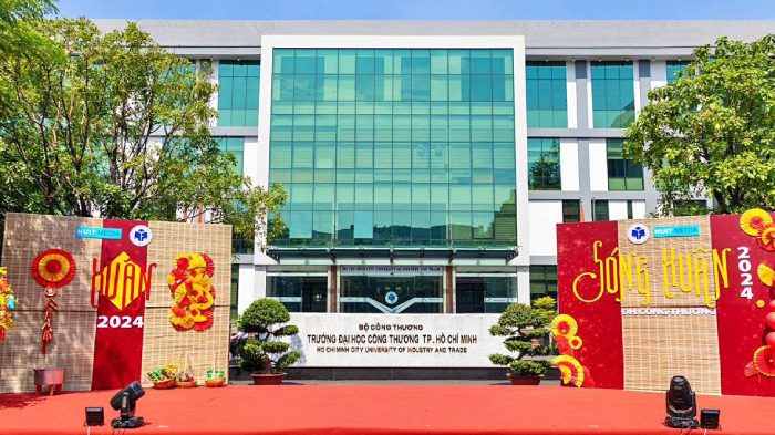 Thi Vstep đại học Công thương TPHCM: Lịch thi Vstep HUIT