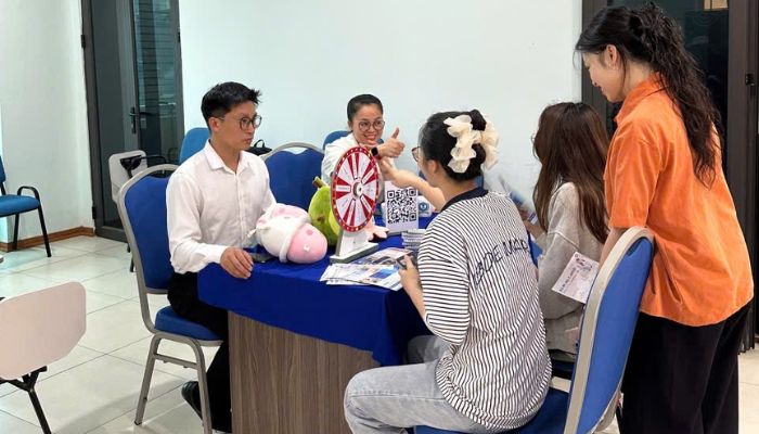 Các bạn sinh viên nhận được những lời khuyên, định hướng rõ ràng từ CITI English