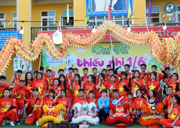 Chương trình nhận được sự hưởng ứng nhiệt tình từ các em nhỏ